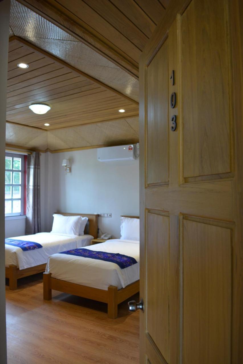 Silver Lake Hotel Nyaung Shwe Exterior photo